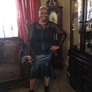 Meet your Posher, Lisa